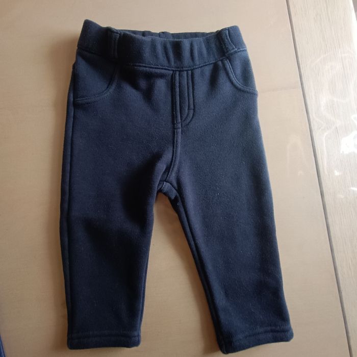 Lot pantalons fille 12 mois - photo numéro 2