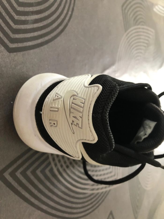 Nike air 37,5 noir - photo numéro 4