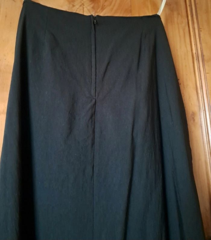 Jupe longue noire NEUVE taille 44 - photo numéro 4