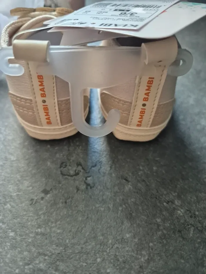 Lot chaussure bébé - photo numéro 7