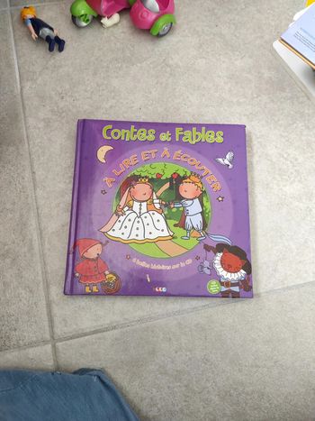 Contes et fables à lire et à écouter