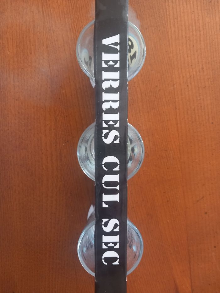 Lot 3 verres 18 ans - photo numéro 4