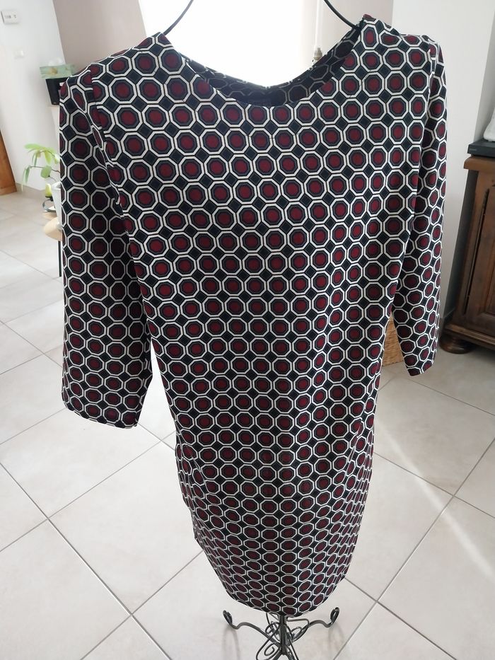 Très belle robe marque  compagnie des aventuriers