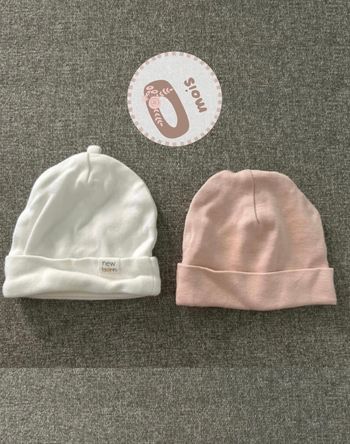 2 Bonnets bébé naissance