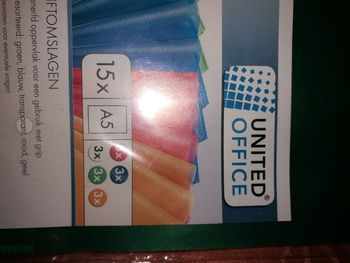 Lot de 15 protèges cahier A5 multicouleur marque United Office