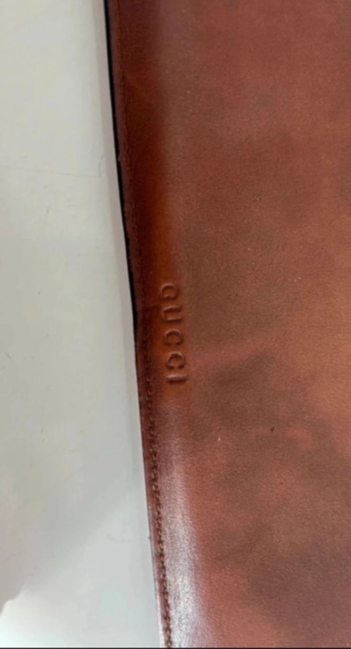 Pochette Gucci en cuir marron - "L’Aveugle par Amour" - photo numéro 7