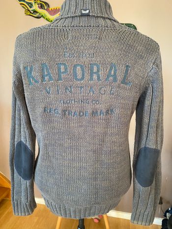 Pull kaporal