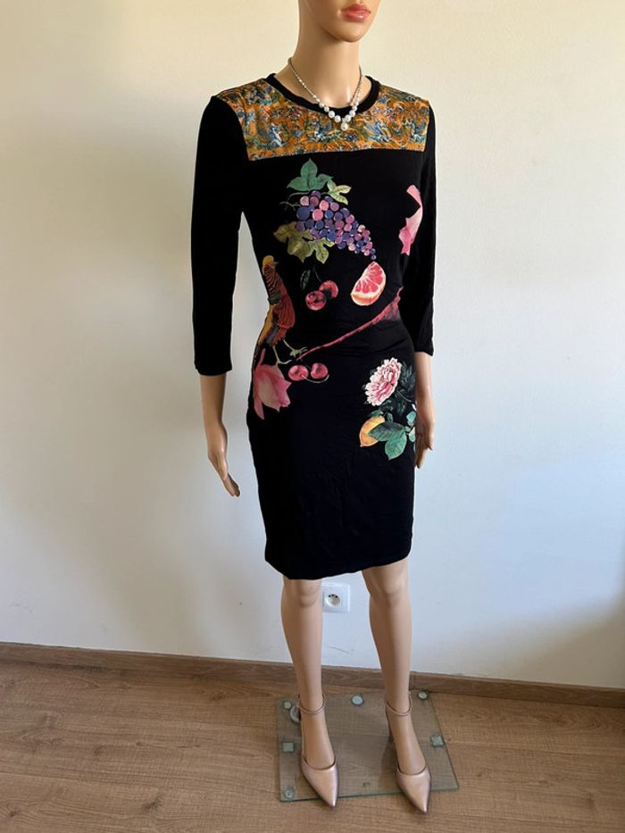 Robe noire et imprimée neuve Desigual taille S (valeur 70€) - photo numéro 4