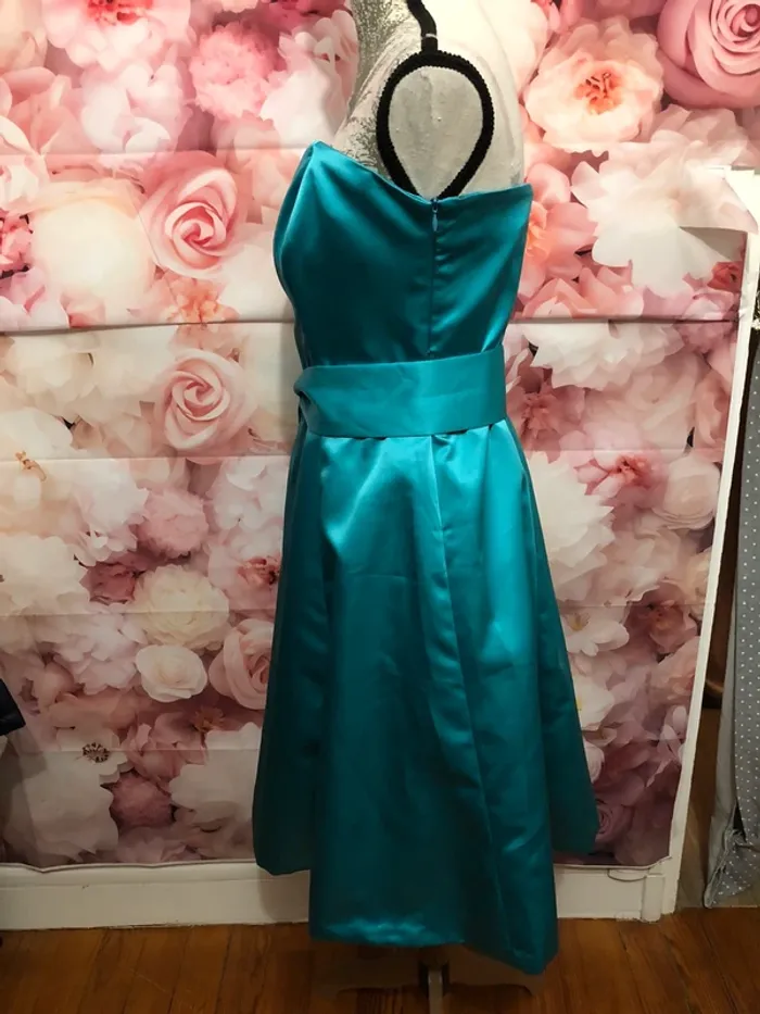 Robe cocktail turquoise - photo numéro 2