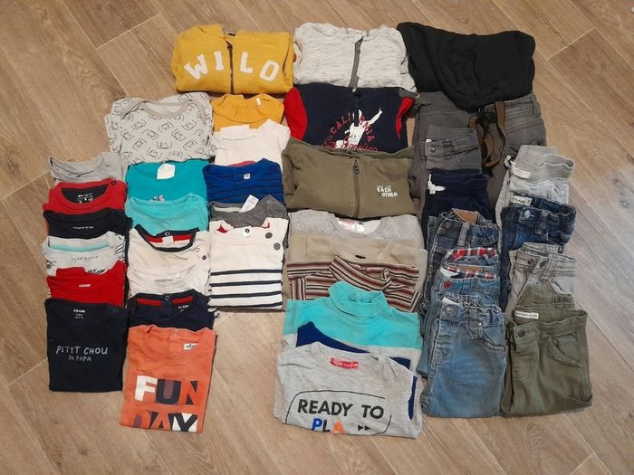Lot vêtements taille 2 ans