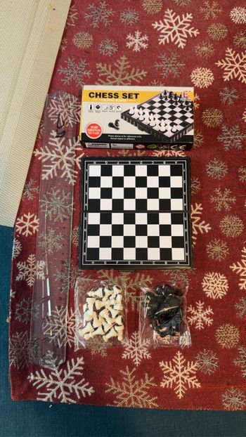 Jeu d’échecs magnétique de poche – Neuf