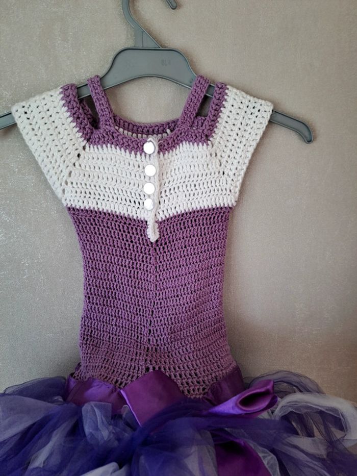 Magnifique robe faite main laine et tulle taille 7/8 ans - photo numéro 5