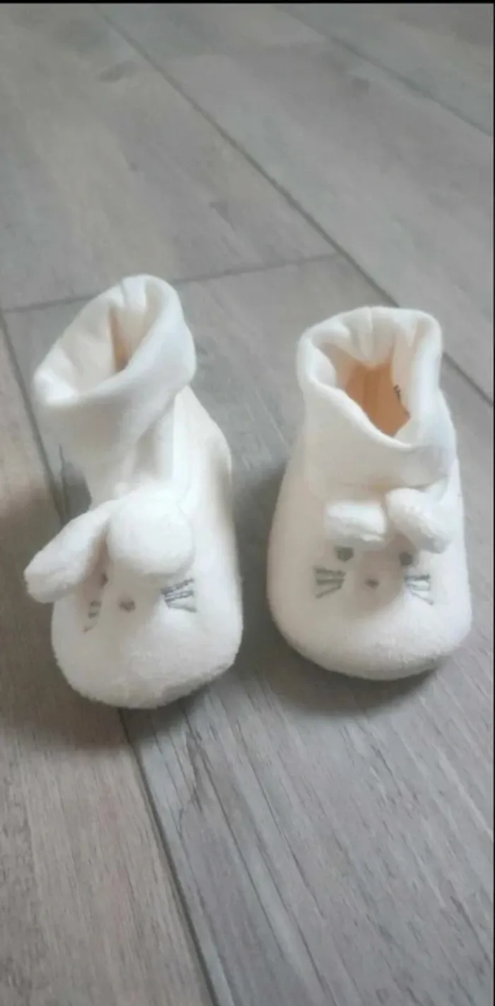 Chaussons mixte 3/6 mois