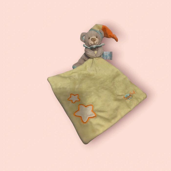 Doudou ours 🐻 bonnet mouchoir jaune vert