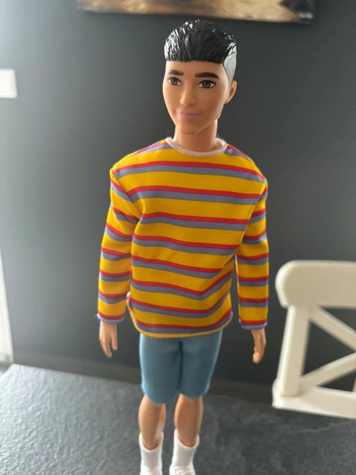 Ken, l’ami de Barbie - photo numéro 2
