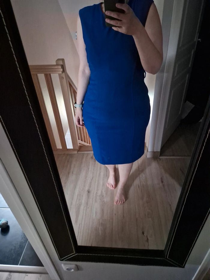 Superbe robe pencil taille 44 épisode bleu électrique - photo numéro 3