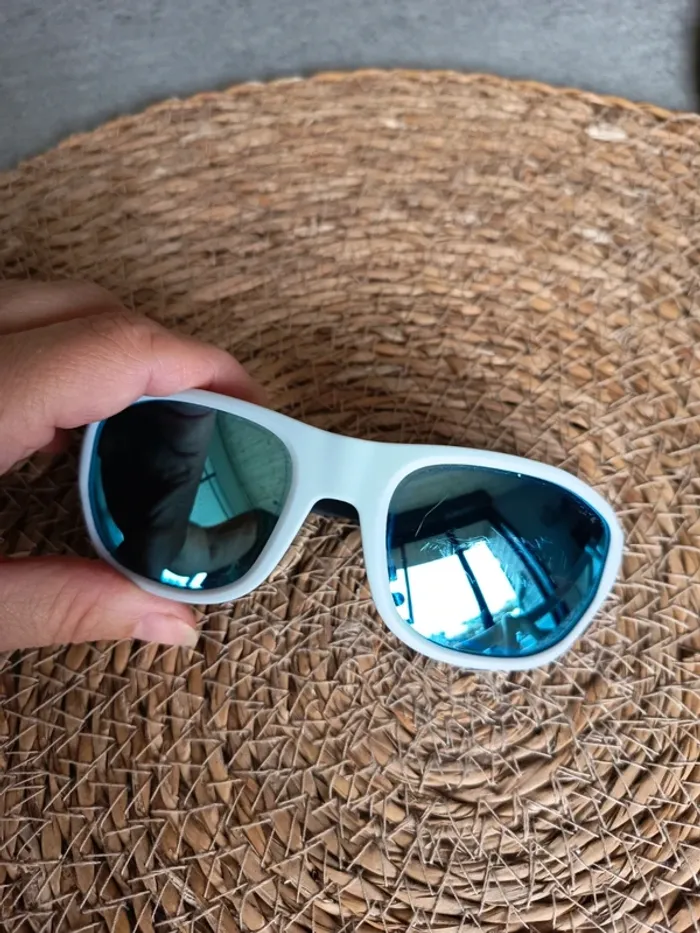 Lunettes de soleil randonnée - MH T500 - enfant 6-10 ans -catégorie 4 - photo numéro 2