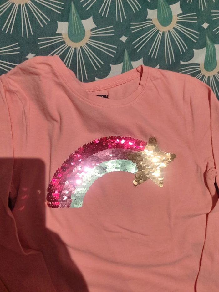 T-shirt manche longue taille 5 ans - photo numéro 3