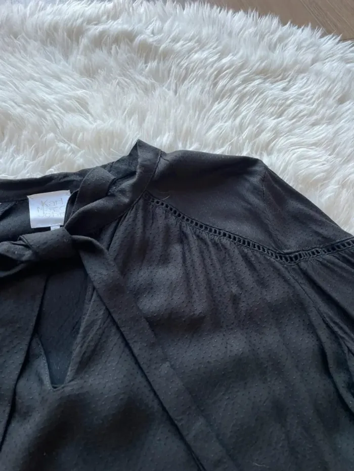 Chemise blouse à volants et dentelles - photo numéro 7