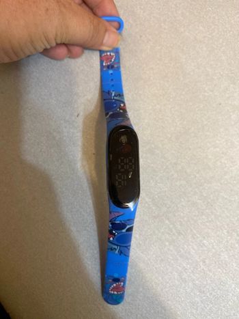 Montre bleue Stich Disney digitale réglable plastique neuve - n91i