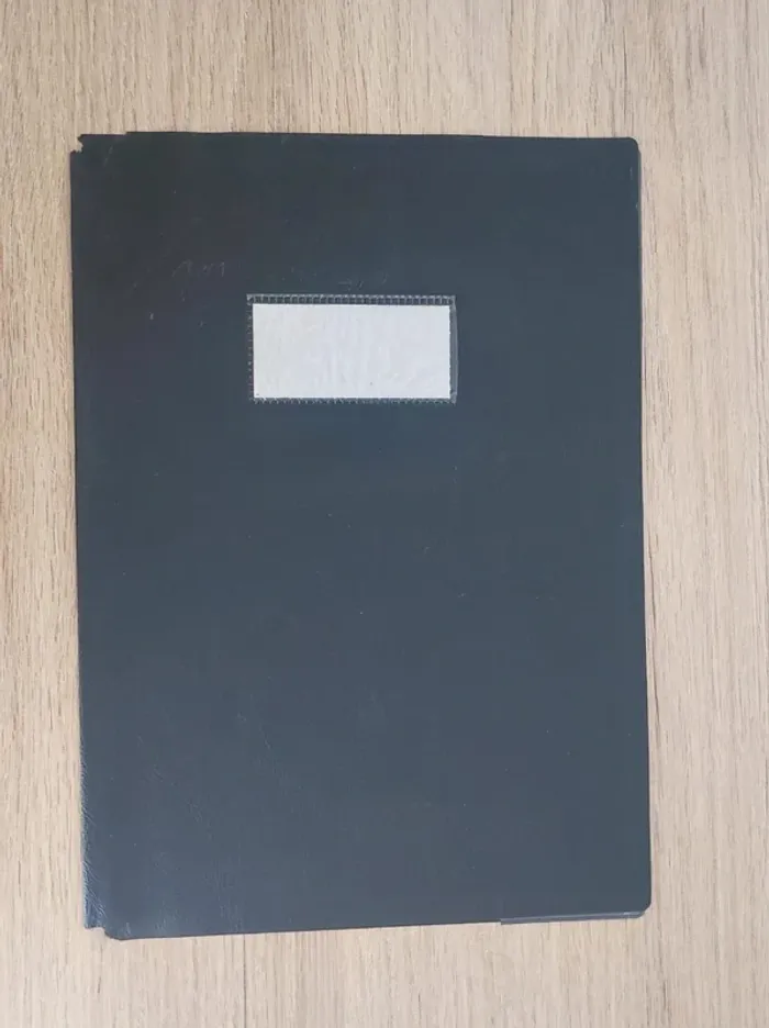 Lot 3 protège-cahier noir vert bleu - A4 - photo numéro 2