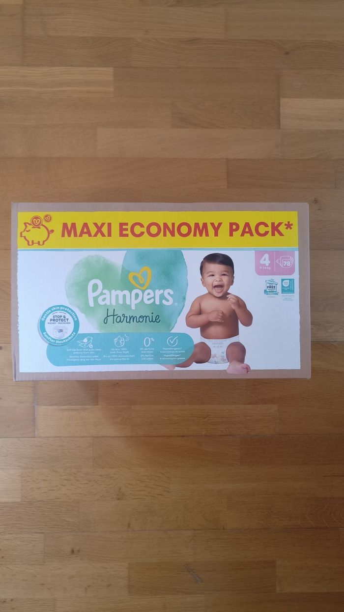 1 maxi economy pack Pampers harmonie taille 4
