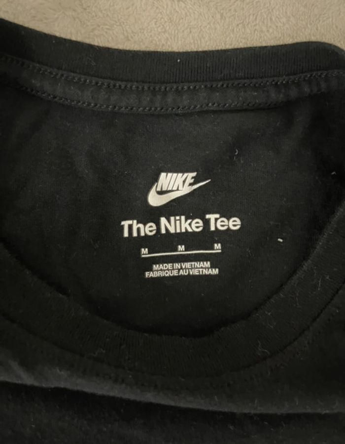 T-shirt noir NIKE - photo numéro 2