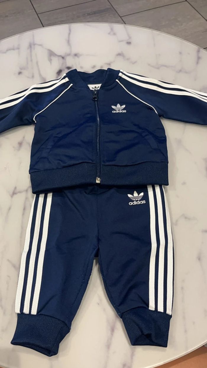 Ensemble Adidas