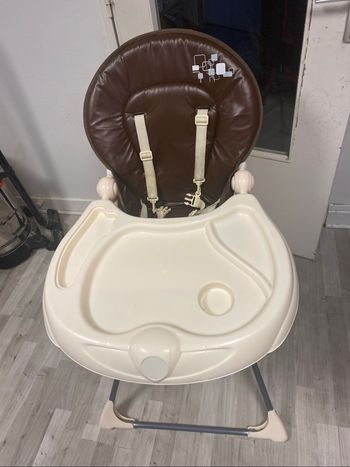 Chaise haute