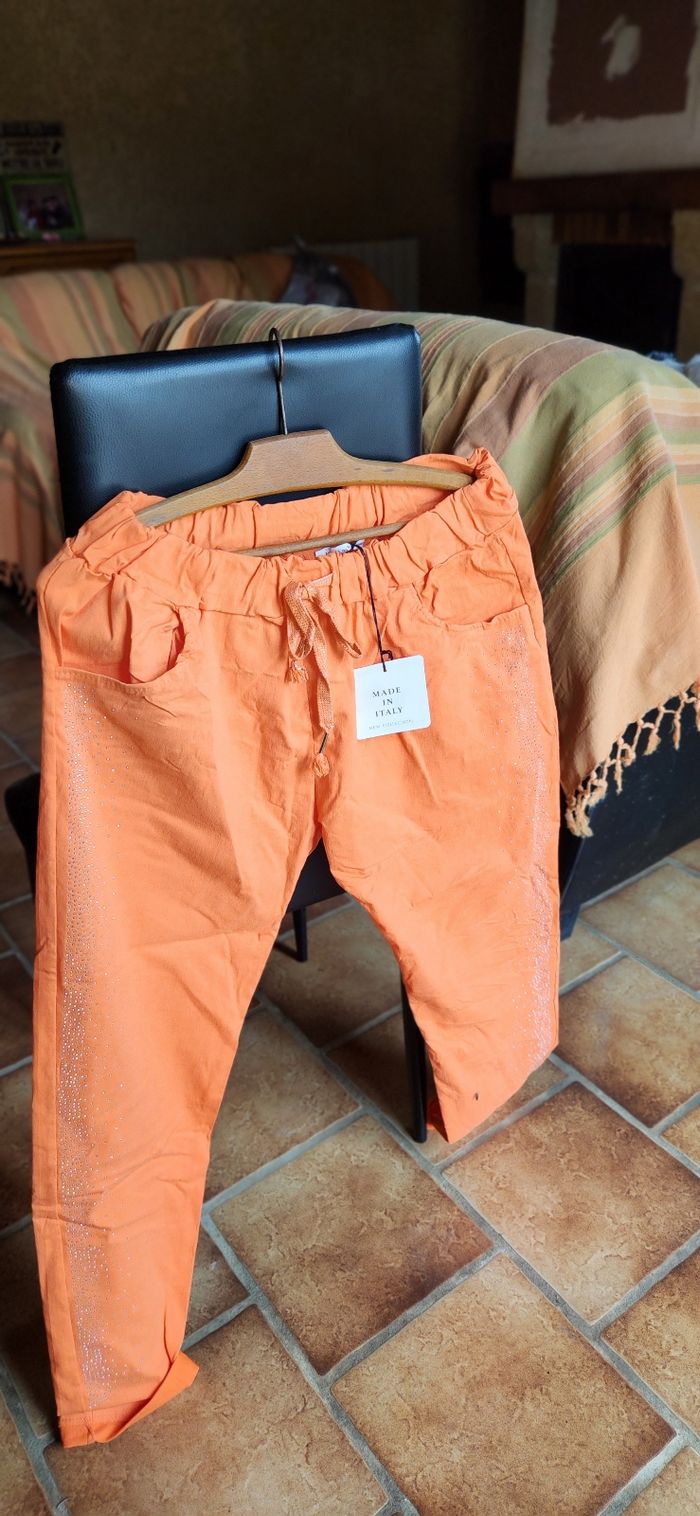 Pantalon orange strass