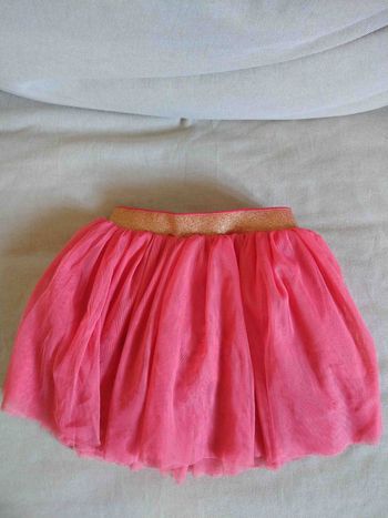 Jupe taille 24 mois(86cm) en très bon état marque DPAM.