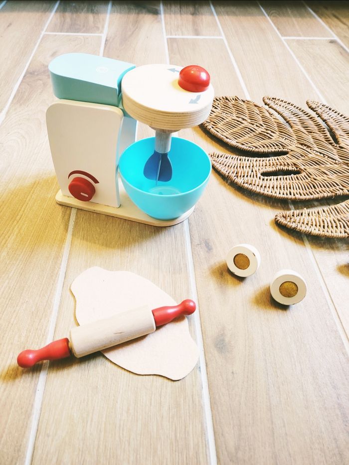 🥣Dinette robot à pâtisserie en bois et accessoires