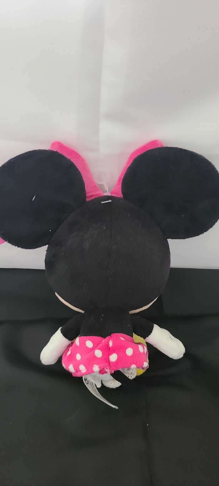 Peluche baby Minnie noir rose à pois DISNEYLAND - photo numéro 4