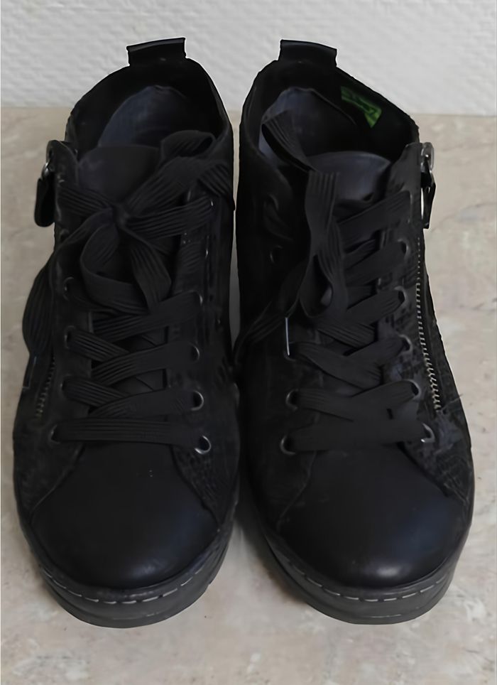 Chaussure mis haute cuir marque Remonte soft taille 38 neuve - photo numéro 2