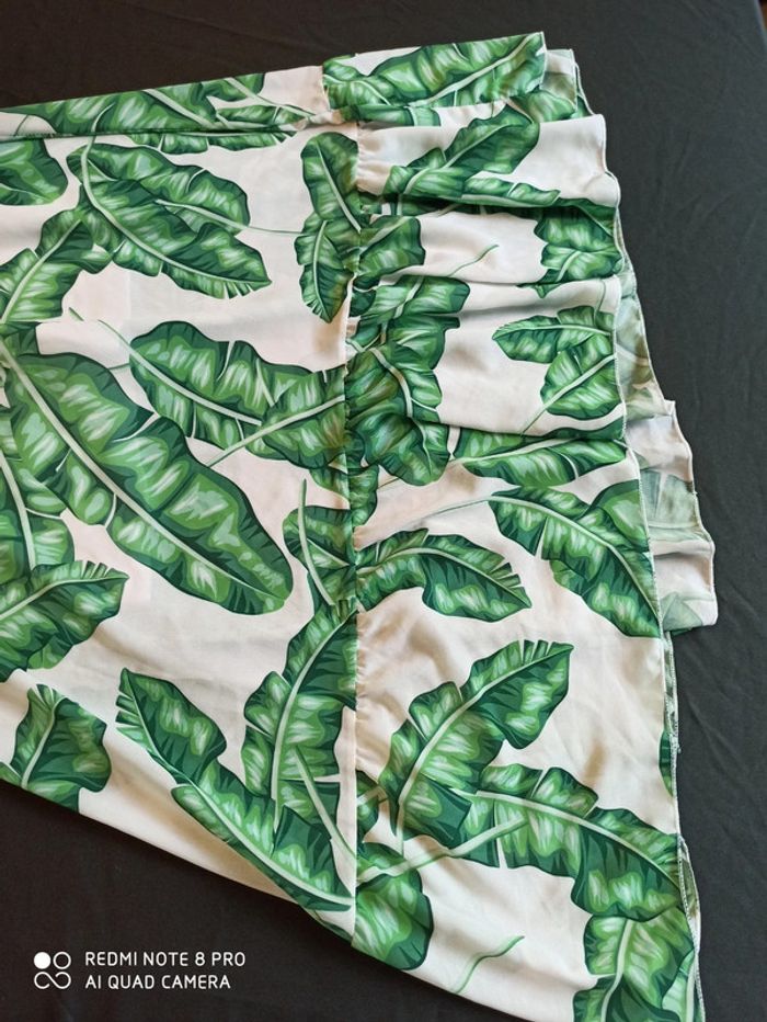 Robe à blanche et verte - photo numéro 4