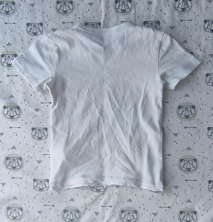 Tee-shirt blanc taille 2 ans - photo numéro 2