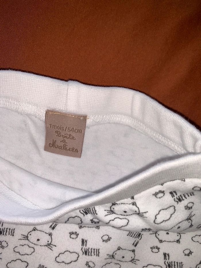 Pantalon sarouel bébé boite à malices Tissu blanc  Motif All over têtes de chats noirs - photo numéro 3