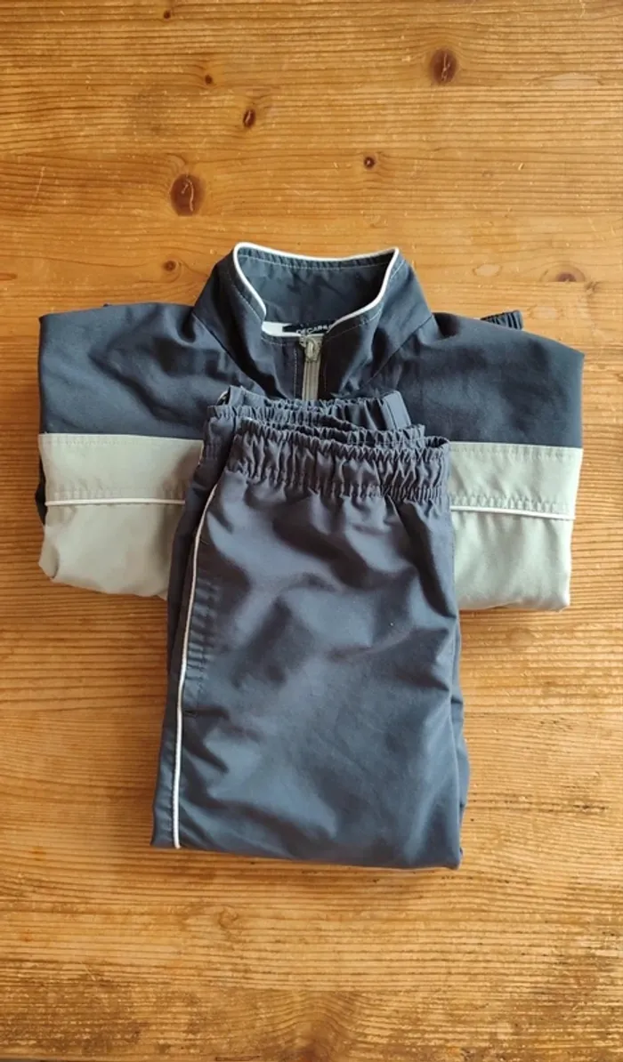 Ensemble jogging enfant - 5 ans - Decathlon - Petit prix - photo numéro 2