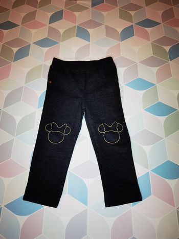 D3135 - jogging fille 18 mois