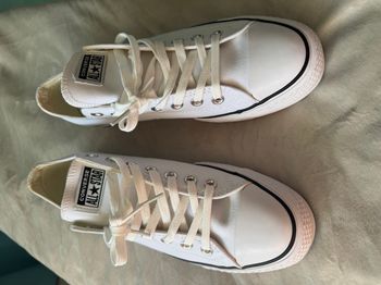 Converse Blanche