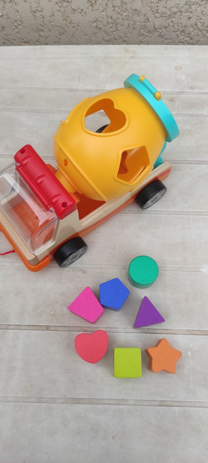 Camion benne en bois avec formes - photo numéro 3