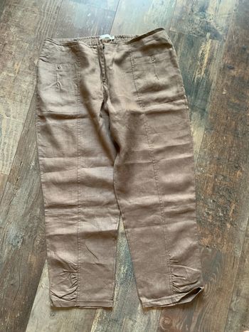 Pantacourt taupe lin 50%