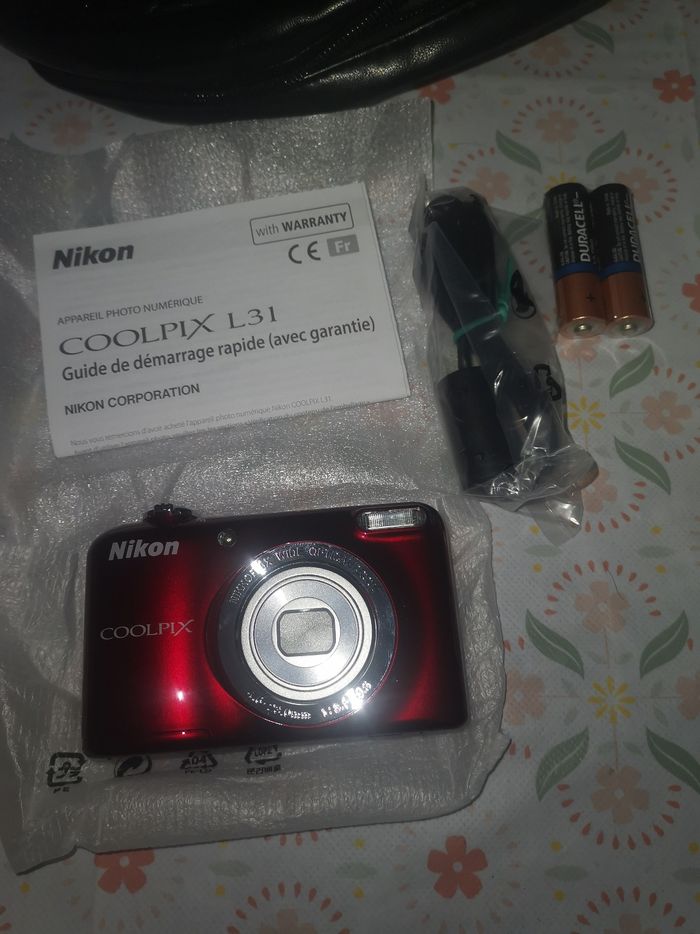 Appareil photo nikon - photo numéro 2