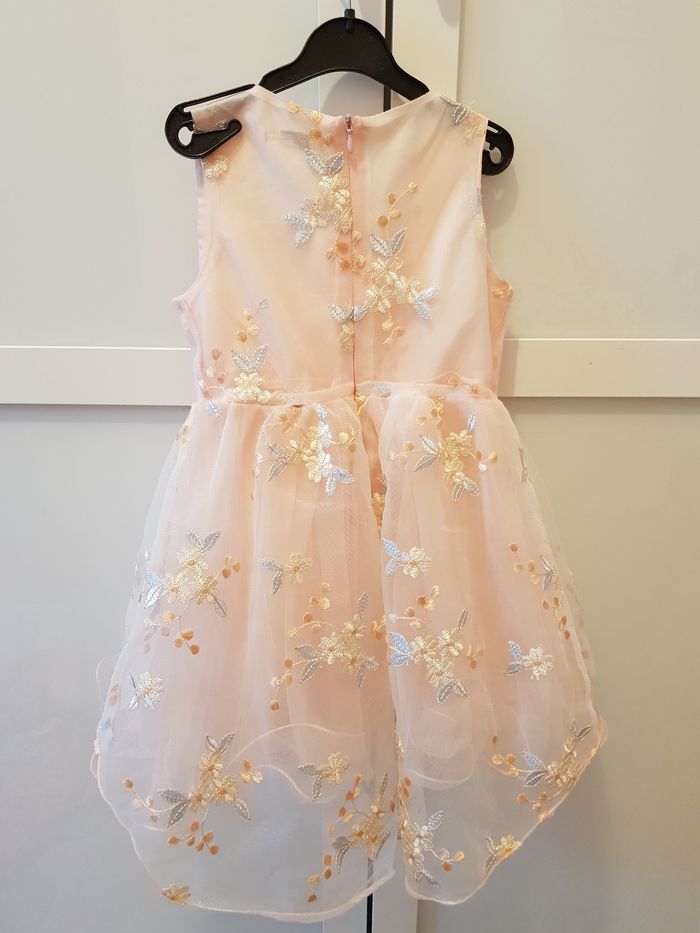 Robe avec détails broderie - photo numéro 2