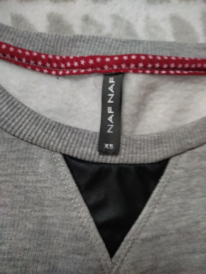 Sweat tee-shirt manches courtes aspect cuir NAF NAF taille XS 34 - photo numéro 5