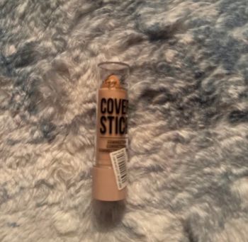 1 stick correcteur médium neuf 
