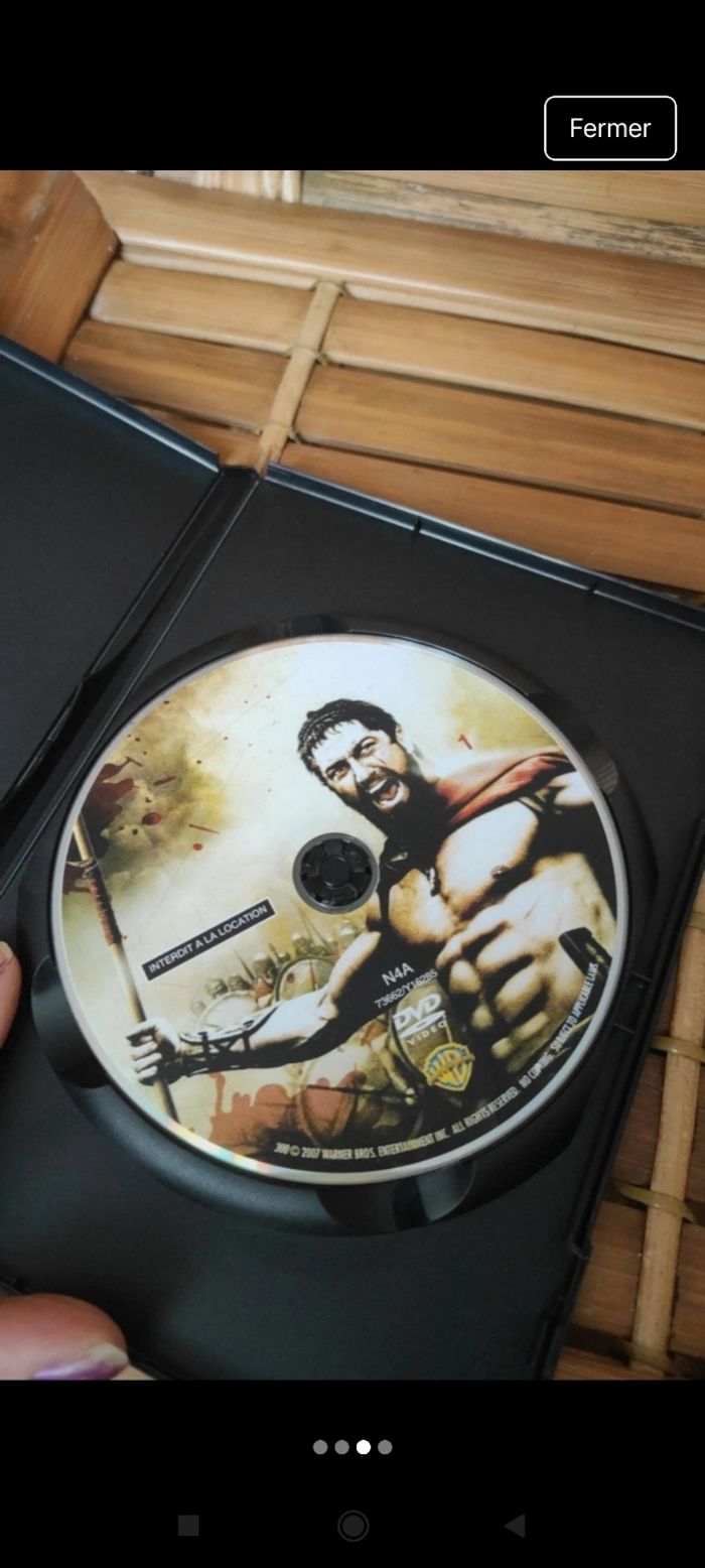 DVD 300 - photo numéro 3