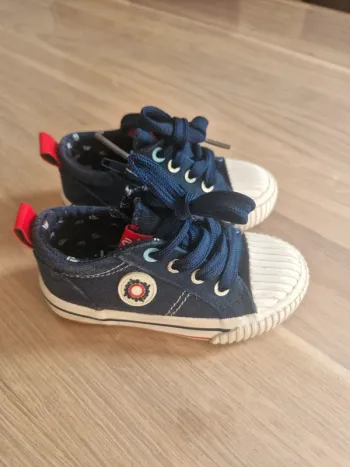 Chaussures Absorba taille 22