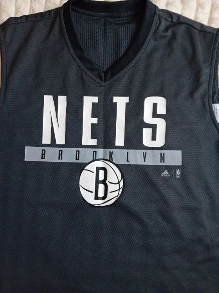 Tshirt 2en1 NBA Adidas 🩶🖤 - photo numéro 2