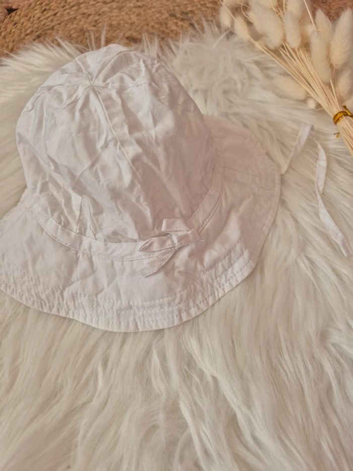 🤍 Chapeau blanc Vertbaudet 3/6 mois